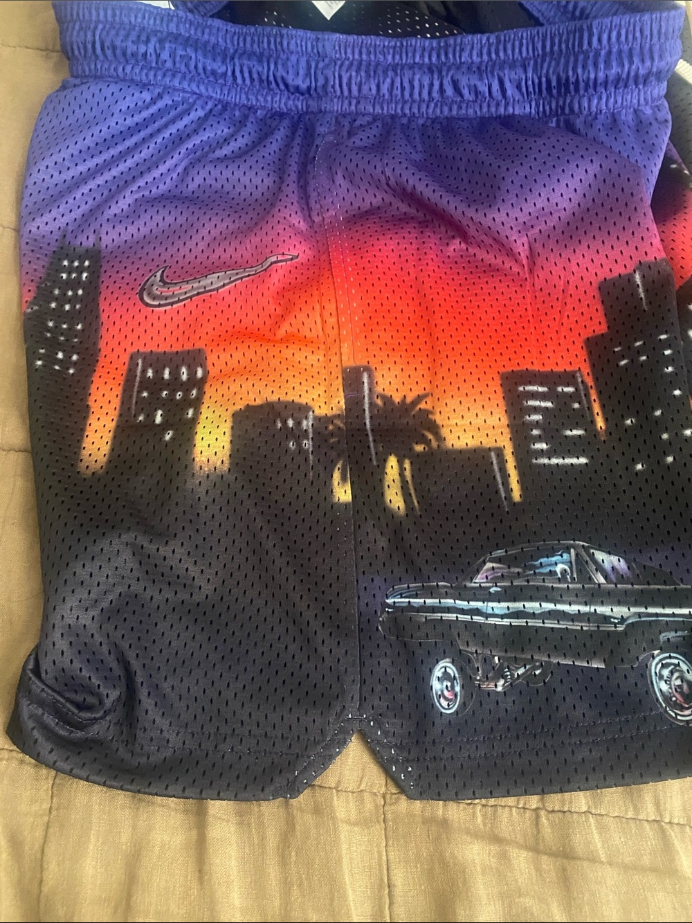 Nike - Picture 8 of 12
